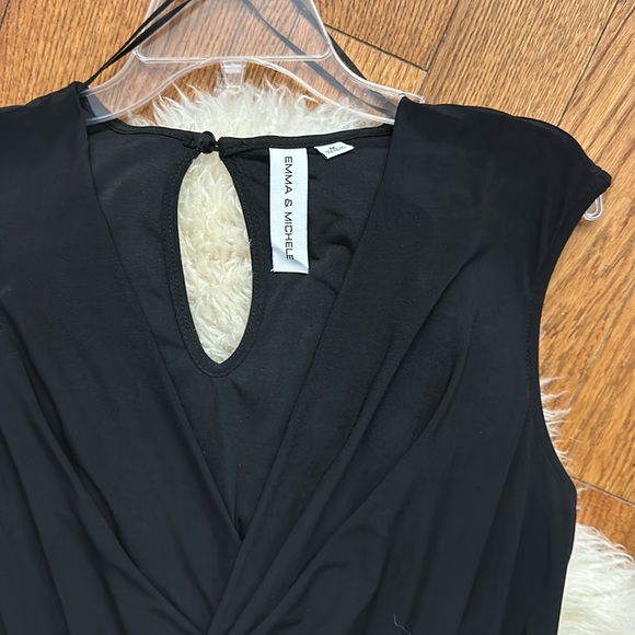 Jumpsuit - Picture 2 of 6